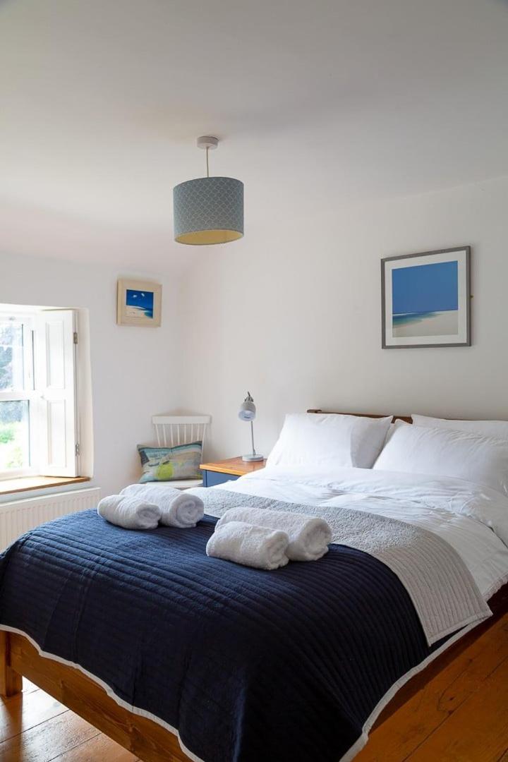 Charlestown Cottage, Woodburner, Gardens & Parking Exterior photo